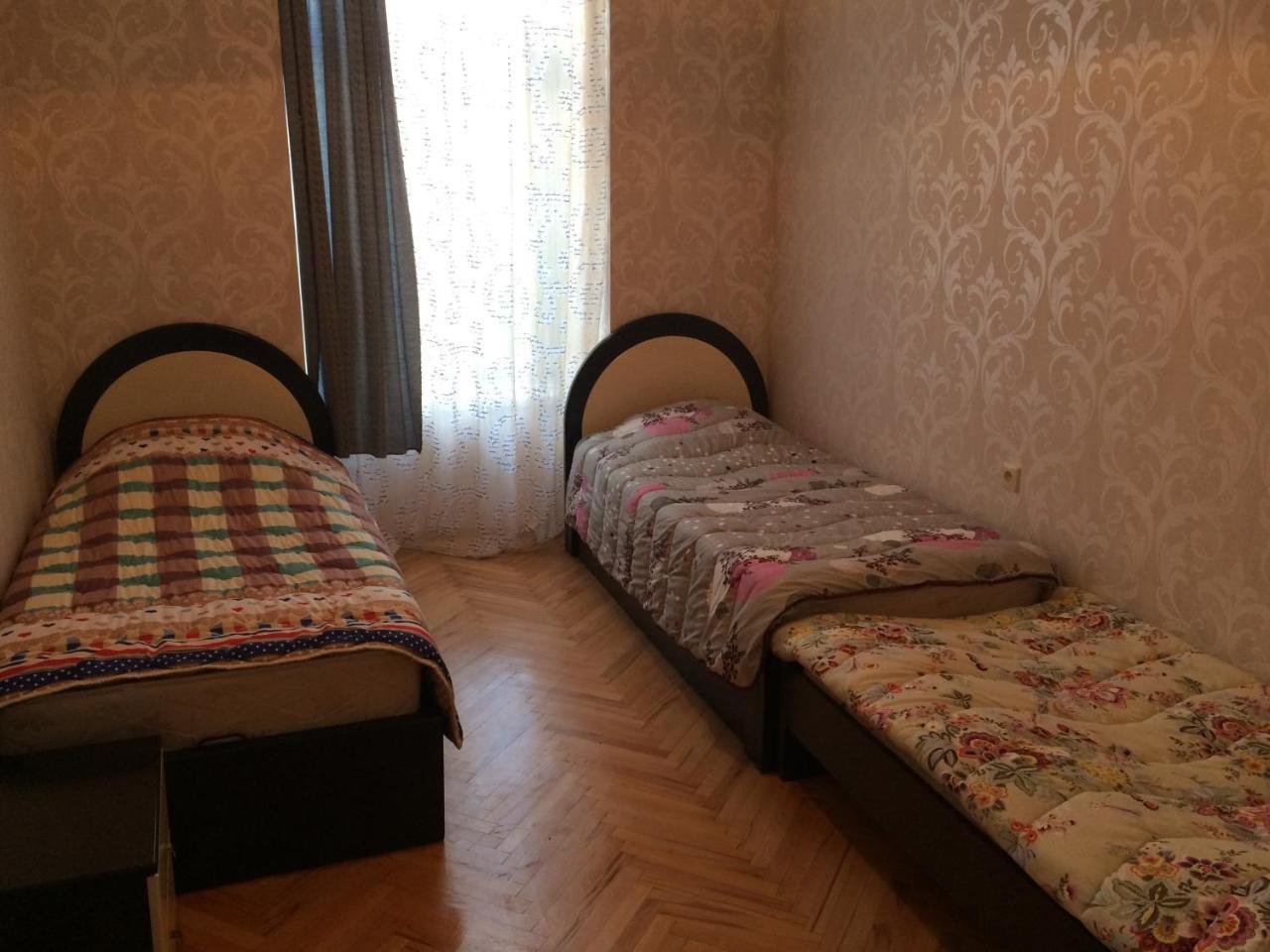 Apartment Ekako Tbilisi Esterno foto