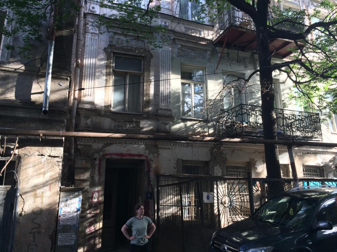 Apartment Ekako Tbilisi Esterno foto